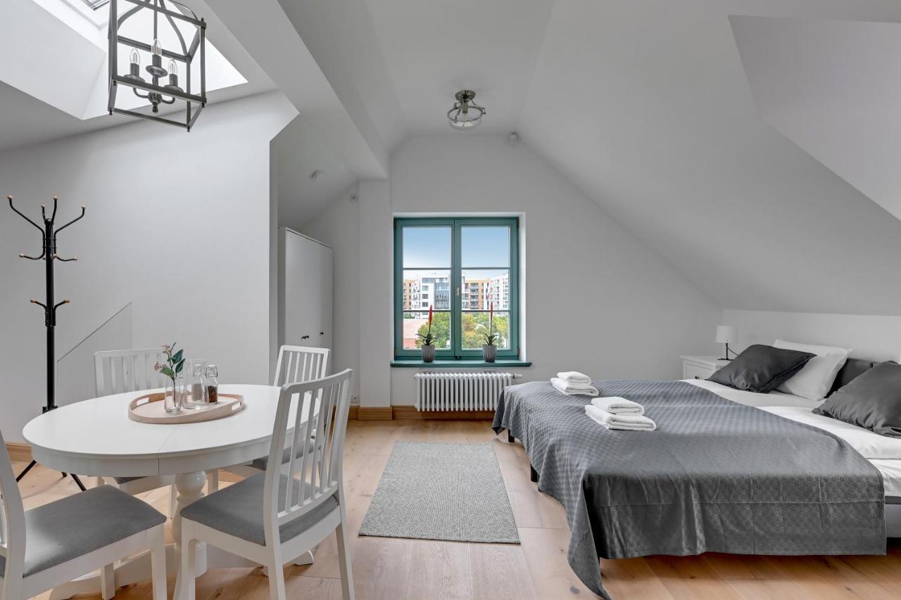 Historical Townhouse By Blue Mandarin Apartment Gdansk Exterior photo